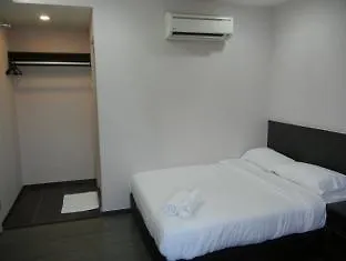 Calla Hotel Petaling Jaya 3*,